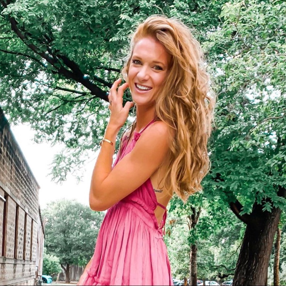 Meet your Posher, Kelsie